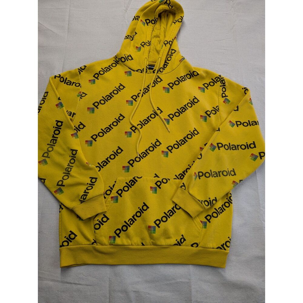 Retro Streetwear Logo M Polaroid Yellow Allover Print Pullover Hoodie